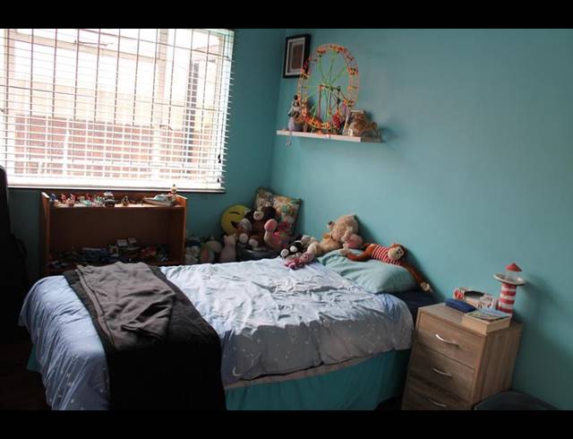 3 BEDROOM HOUSE FOR SALE IN KENSINGTON